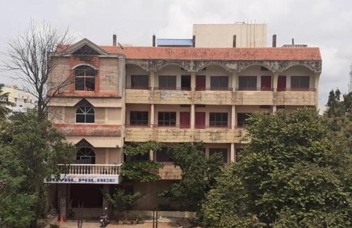 Davanagere Hostel | Royal Palace Hostel - PG