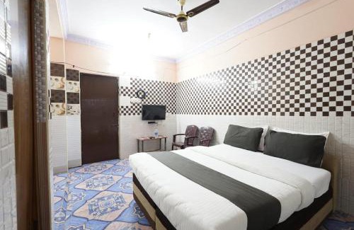 Katpadi Hotel | Royal Park