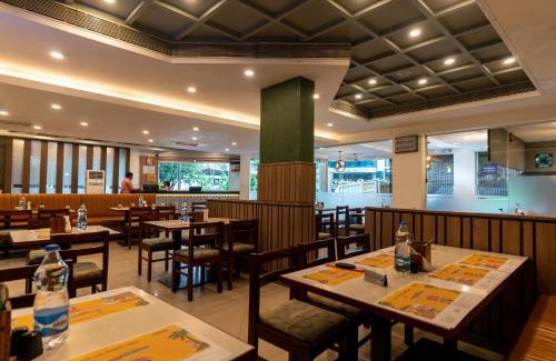 Kozhikode Hotel | Royal Plaza Glitz Inn
