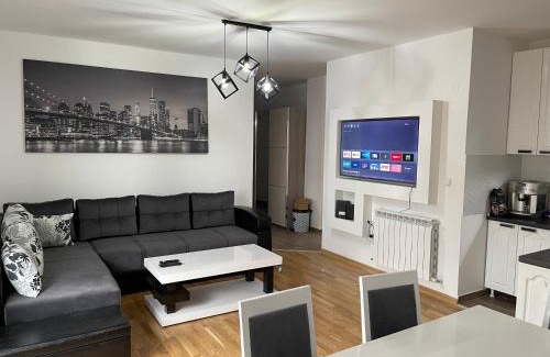 Pancevo Apartment | Royal Residence Apartmani 2