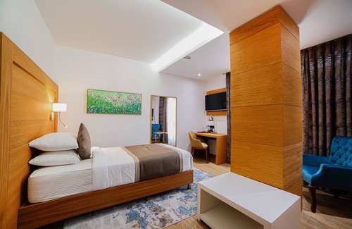 Hydra Hotel | Royal Sahel