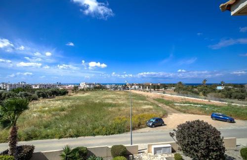 Paphos Apartment | Royal Seacrest amazing location 2 Bed Apartment by VICHY Holidays
