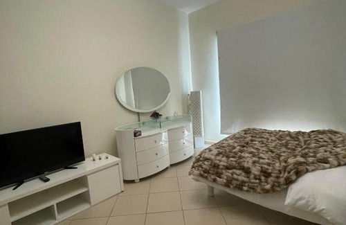 Dubai Marina Apartment | Royal Suites by Just Cavalli - Marina Studio