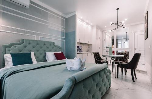 Kyiv Apartment | Royal Tower VIP Smart Apartments 1