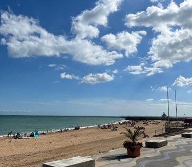 Ramsgate Apartment | Royal View