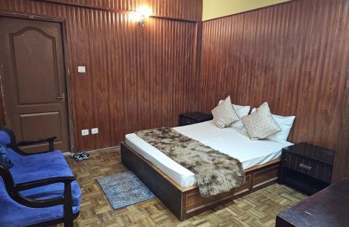 Darjeeling House | Royal Vista - Guest House