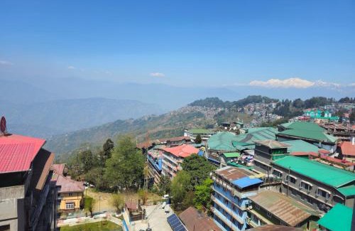 Darjeeling House | Royal Vista - Guest House