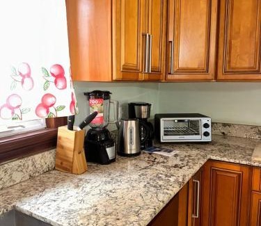 Jack's Hill Apartment | Royale Deluxe at Dillsbury XL