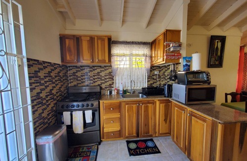 Falmouth House | Royale Jam Getaway