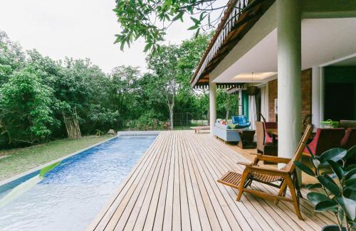 Kuala Teriang Resort | Royale Riviera Resort Private Pool Villas