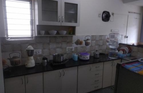 Mylapore Tiruvallikk House | Royale Seaward Comfort Suites