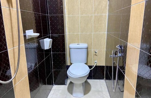 Rahang Kecil Hotel | Royals Star Hotel