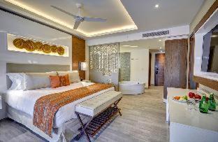 Bavaro Resort | Royalton Bavaro, An Autograph Collection All-Inclusive Resort & Casino