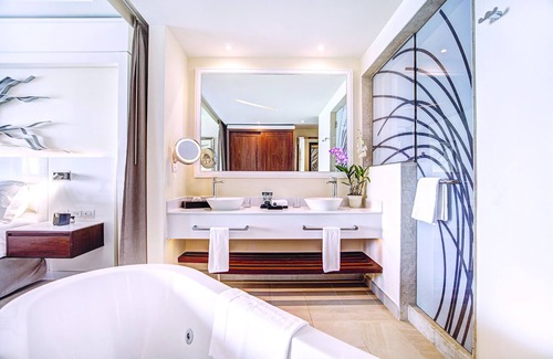 Falmouth Resort | Royalton Blue Waters Montego Bay, An Autograph Collection All Inclusive Resort