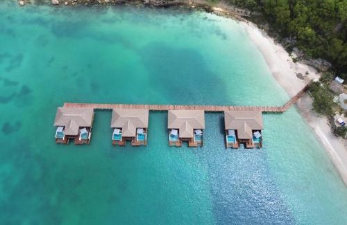 Paradise View Hotel | Royalton CHIC Antigua, An Autograph Collection All-Inclusive Resort - Adults Only