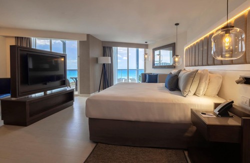 Falmouth Resort | Royalton Hideaway Blue Waters - Montego Bay, An Autograph Collection® All-Inclusive Resort - Adults Only