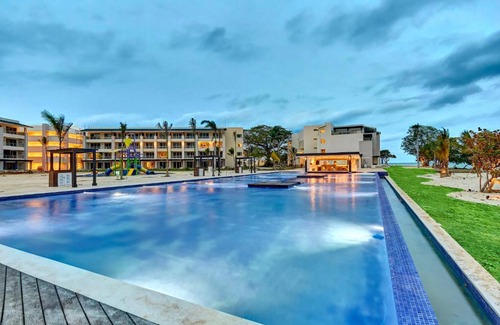 Orange Bay Resort | Royalton Negril, An Autograph Collection All-Inclusive Resort