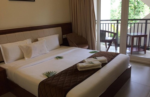 Kanjirappally Hotel | Royalton Residency