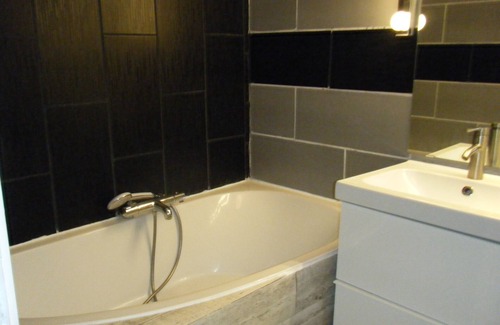 Royat Apartment | Royat T4 in quiet residence with trees