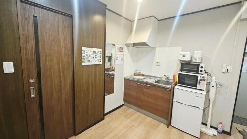 Nakagyo Ward Apartment | Royce Enmachi