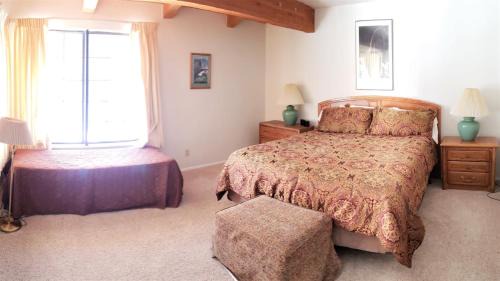 June Lake Apartment | Rr-interlaken 13