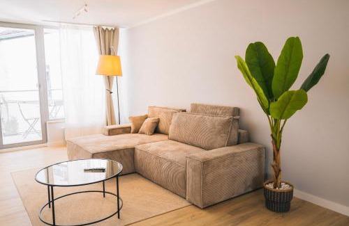 Giebichenstein Apartment | RR - NEW - Beautiful Apartment 80qm - Lift - WIFI