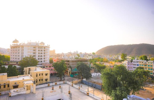 Nathdwara Hotel | RRA Retreat Hotel , Best Hotel in Nathdwara Near Shrinathji Mandir