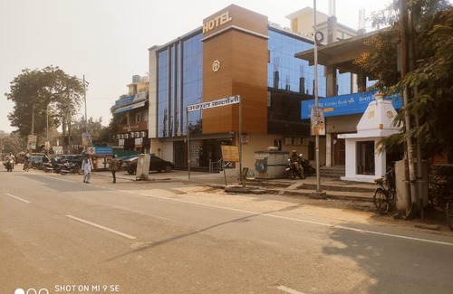 Mahoba Hotel | RRC HOTEL