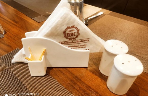 Mahoba Hotel | RRC HOTEL