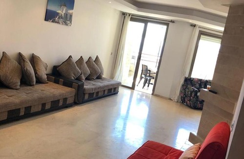 Plage des Nations Apartment | Rrestigia des nations