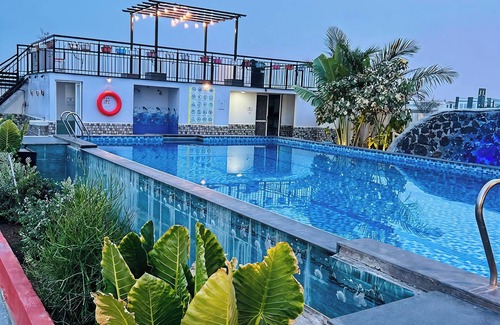 Chevella Villa | RS Nest Farms 4BHK Villa with Pool by Homeyhuts