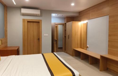Deoghar Hotel | RS Regal Inn-Deoghar