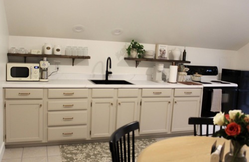 Wellsboro Apartment | Rt 6 Guest SuitennCharming 2 bedroom apartment near Wellsboro