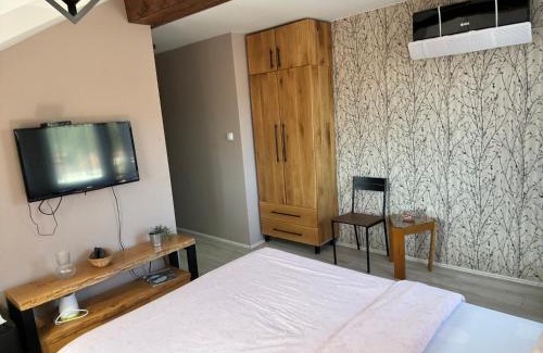 Central Serbia Apartment | Rtanjska kućica