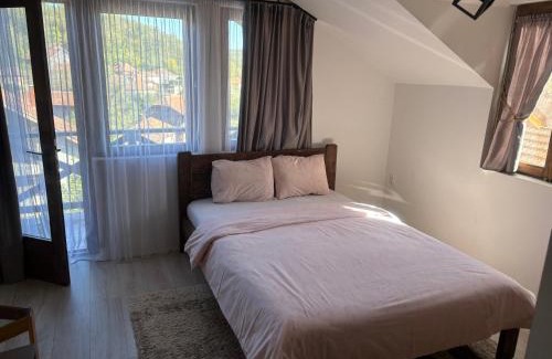 Central Serbia Apartment | Rtanjska kućica