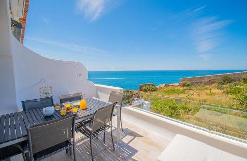 Carvoeiro House | Rua do Paraiso 15 Oceanview Carvoeiro Retreat