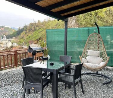 Ardesen Apartment | RUBADİDİ BUNGALOV