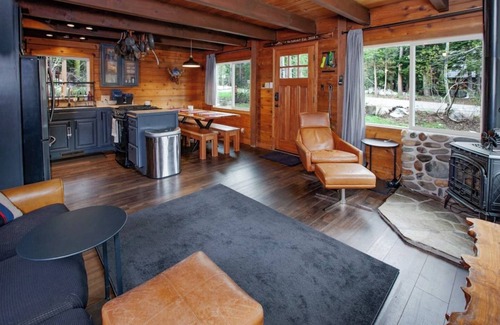 McKinney Estates Cabin | Rubicon Retreat | Near Rubicon Trail w/Sauna