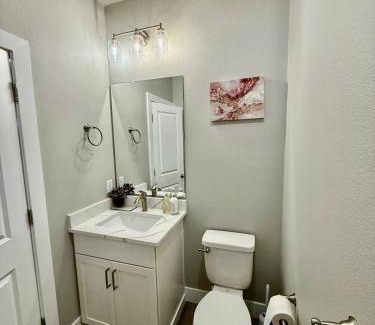 Sand Lake Apartment | Ruby House Beautiful- Peaceful-4BR Sleeps 12