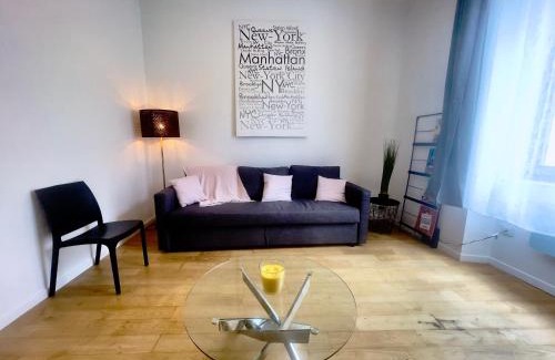 Secteur 2 Apartment | Ruby- Quai St Laurent- Bastille