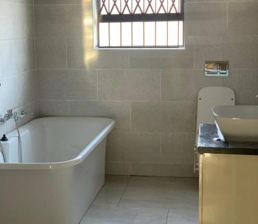 Middelburg House | Ruby Rose Place