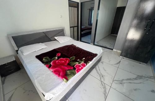 Rajpipla House | Rudraksh Homestay
