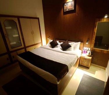 Sigra House | Rudraksha Inn