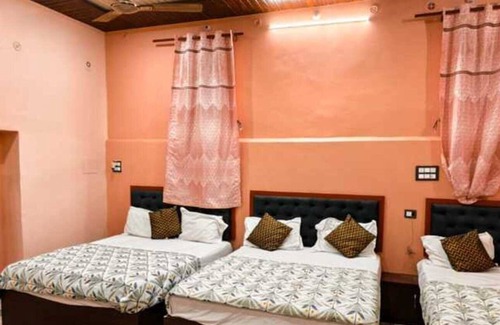 Varanasi House | Rudraksha Kashi Inn By GRB