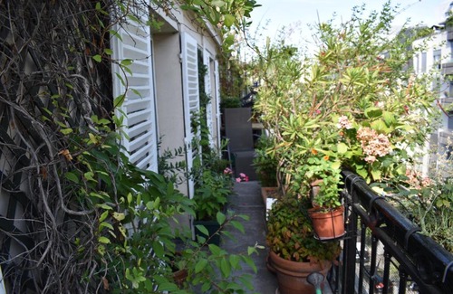 Quartier de la Porte-Saint-Denis Apartment | Rue de Paradis