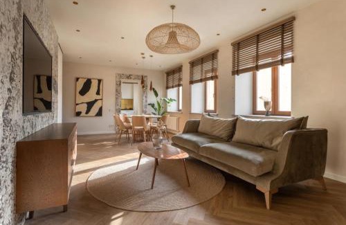 Saint-Louis Apartment | Rue de Satory prestige apartment
