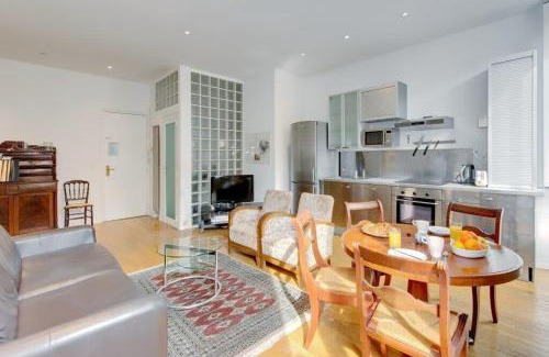 Quartier du Port Apartment | Rue Fodere location Port area