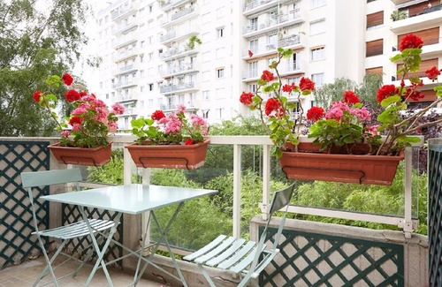 16th Arrondissement Apartment | rue Jean de la Fontaine