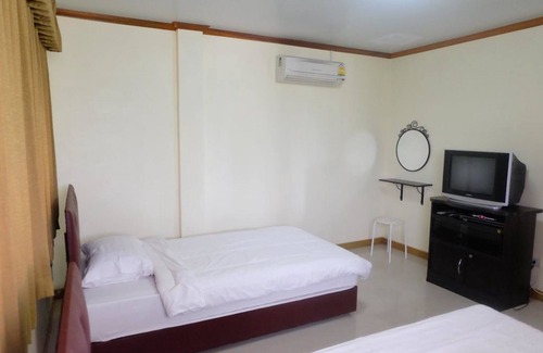 Tha Khoei Hotel | Ruen Sam Ran Resort