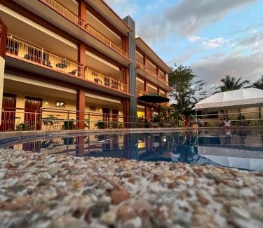 Moalboal Hotel | Rufana Suites
